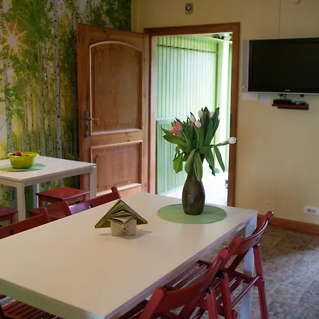 Zielony Domek Hostel *